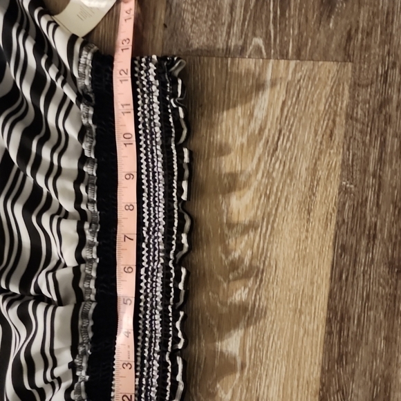 Michael kors top size M - Picture 7 of 9